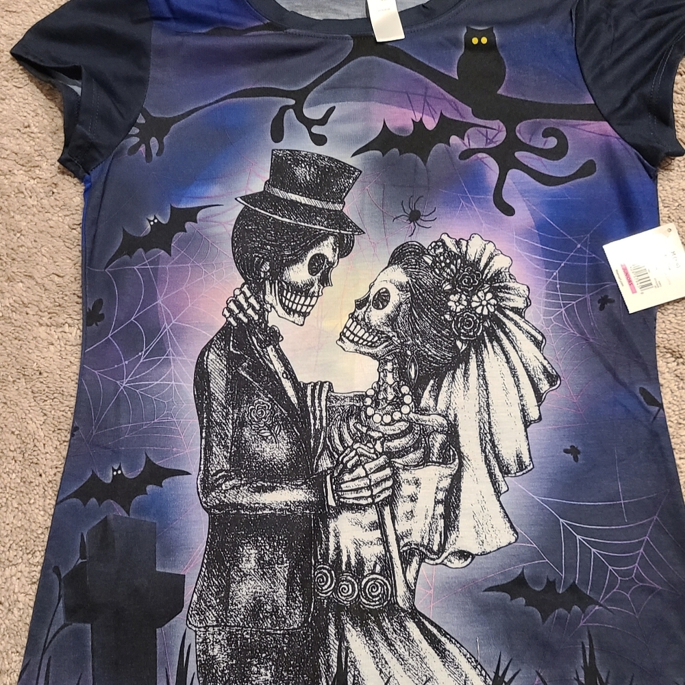 Skeleton couple Halloween shirt Juniors M